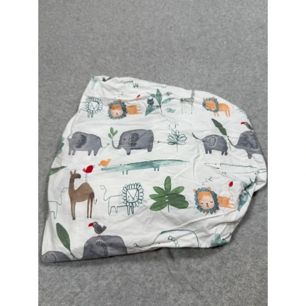 Pottery Barn Kids Safari Animal Print Cotton Crib Fitted Sheet White Multi